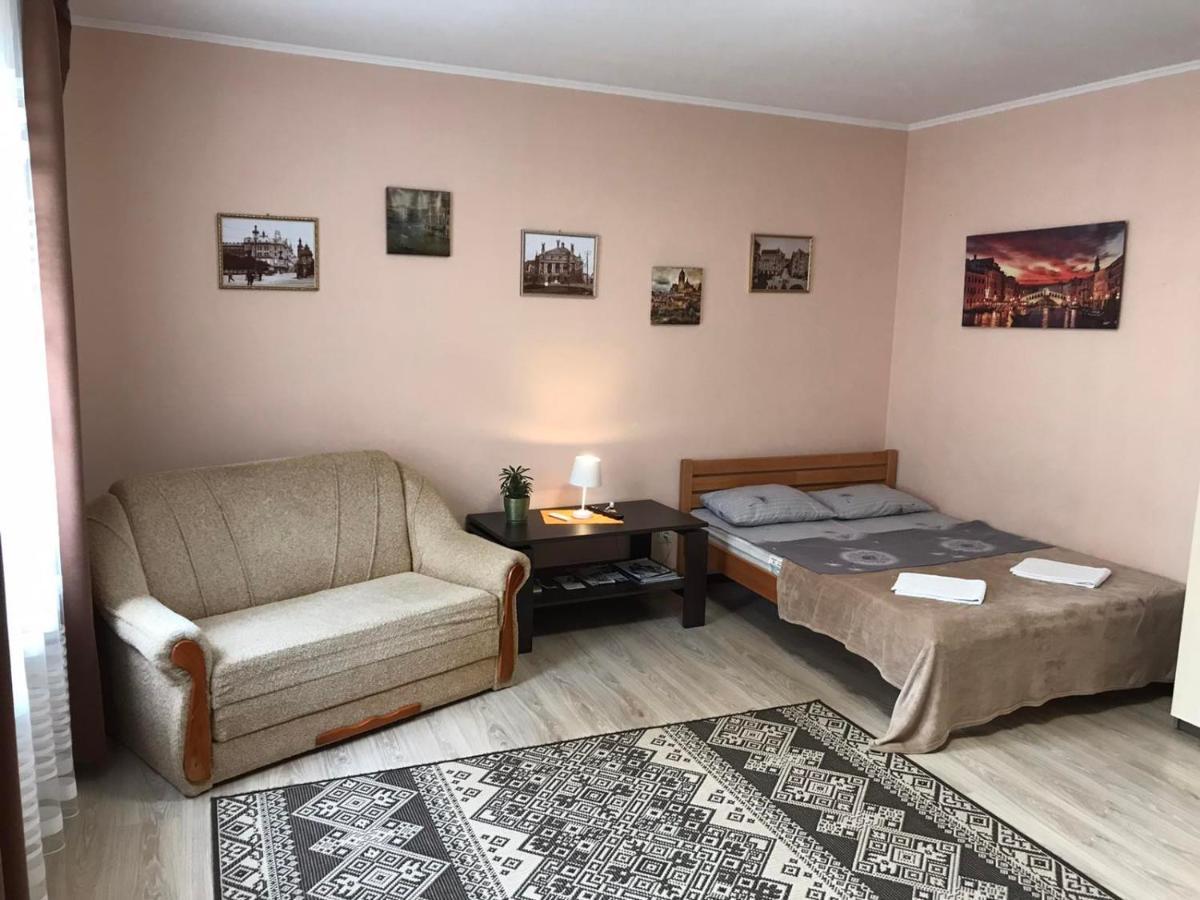 Apartment Near The Forum Mall Lwów Zewnętrze zdjęcie
