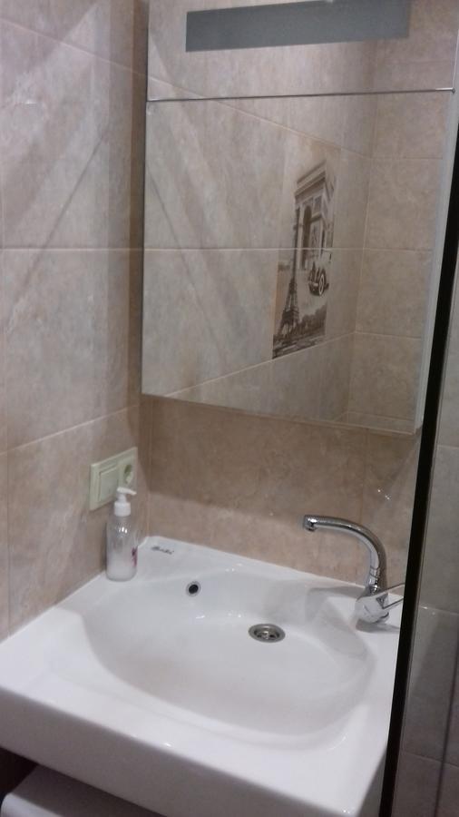 Apartment Near The Forum Mall Lwów Zewnętrze zdjęcie