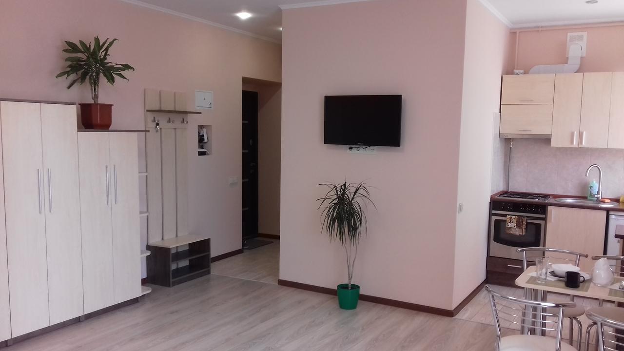 Apartment Near The Forum Mall Lwów Zewnętrze zdjęcie