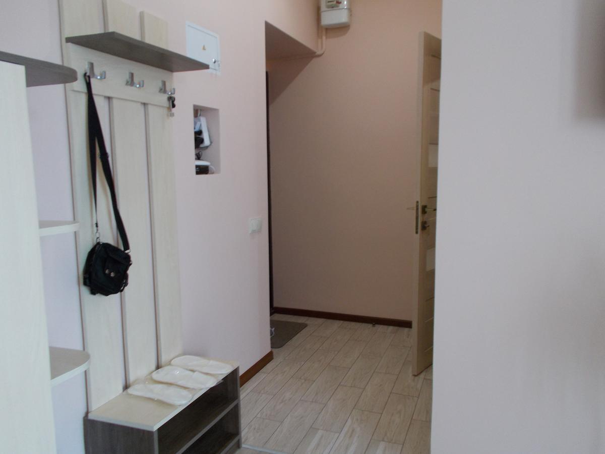 Apartment Near The Forum Mall Lwów Zewnętrze zdjęcie