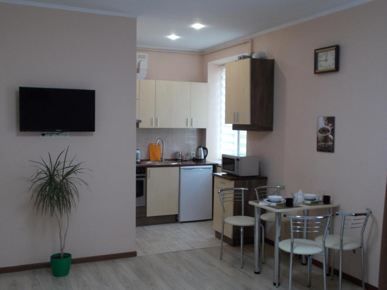 Apartment Near The Forum Mall Lwów Zewnętrze zdjęcie