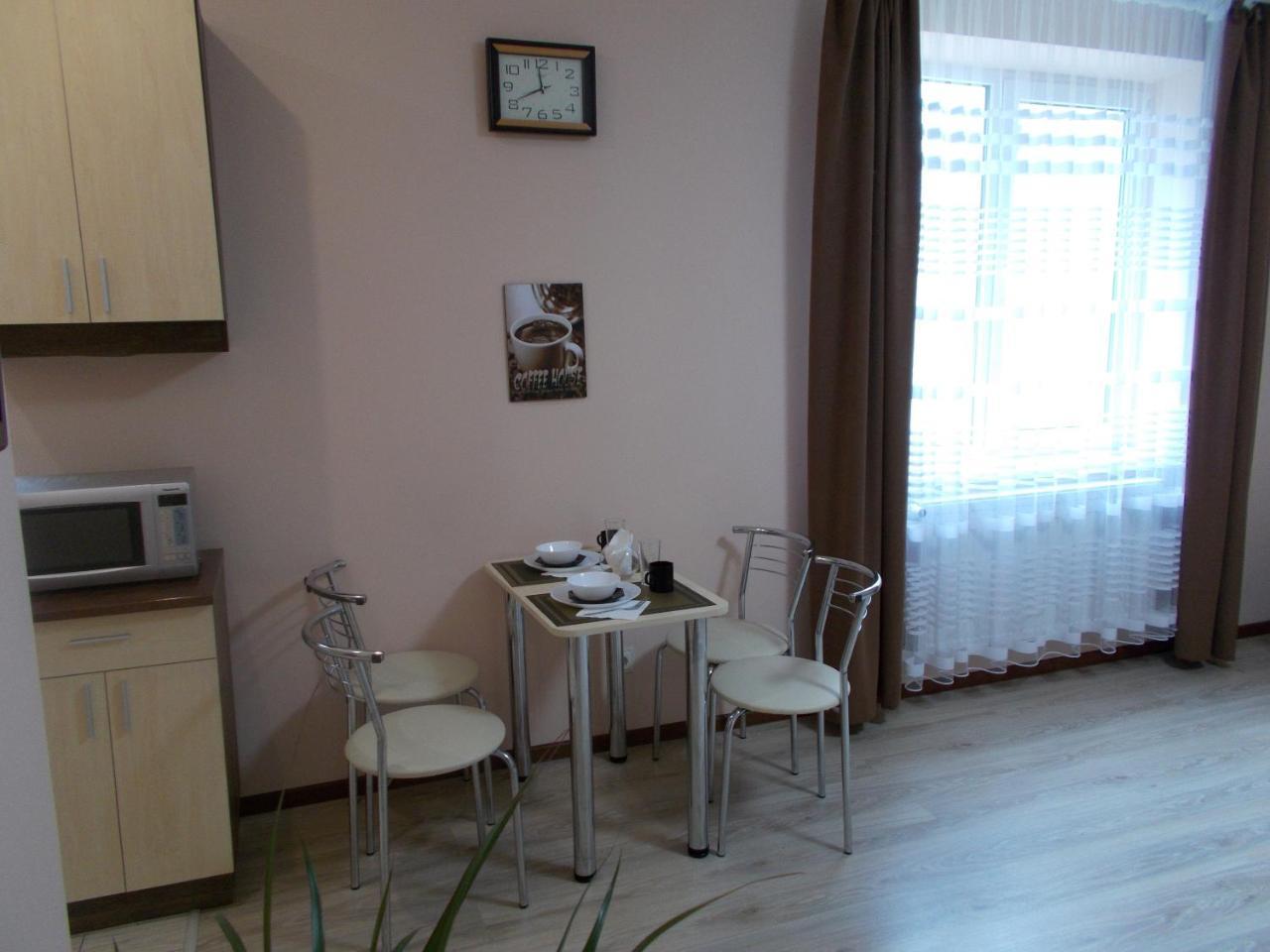 Apartment Near The Forum Mall Lwów Zewnętrze zdjęcie